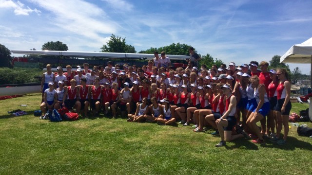 The two junior teams from the 2016 GB v France J16 match in Valenciennes