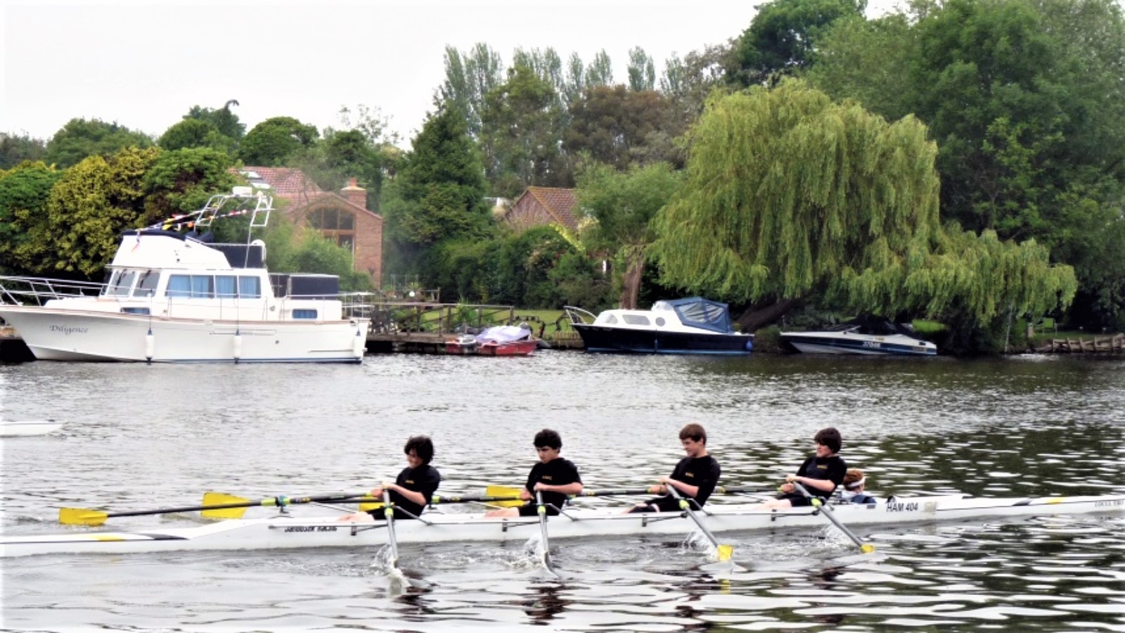 Rowers ready to race at Hampton Head British Rowing