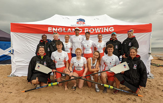 2022 England Beach Sprint Team with crossed oars