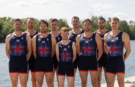 Men's eight on landing stage