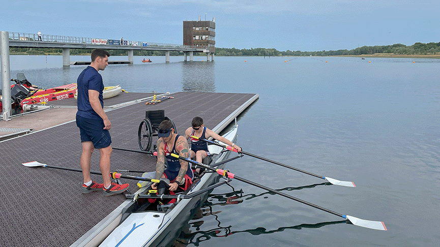 Lauren Rowles and Gregg Stevenson boat on the Paris 2024 course