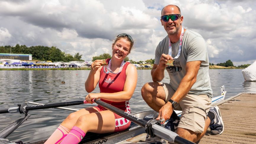 Amalia Sangiovanni Vincetelli and her coach on the medal pontoon