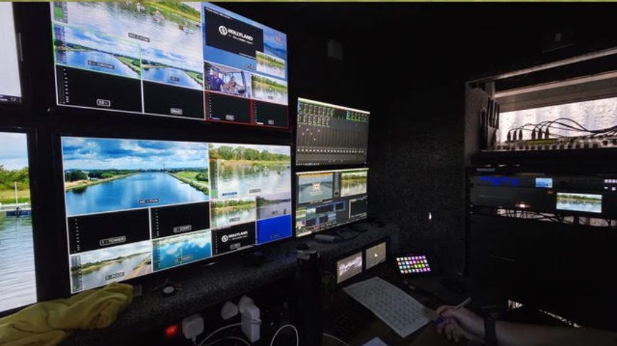 behind the scenes of Champs Live