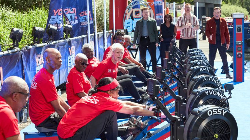 Cool Rowings on rowing machines with celebrities watching