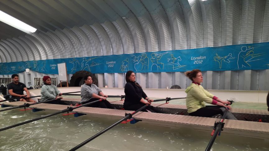 Learing to row in a tank