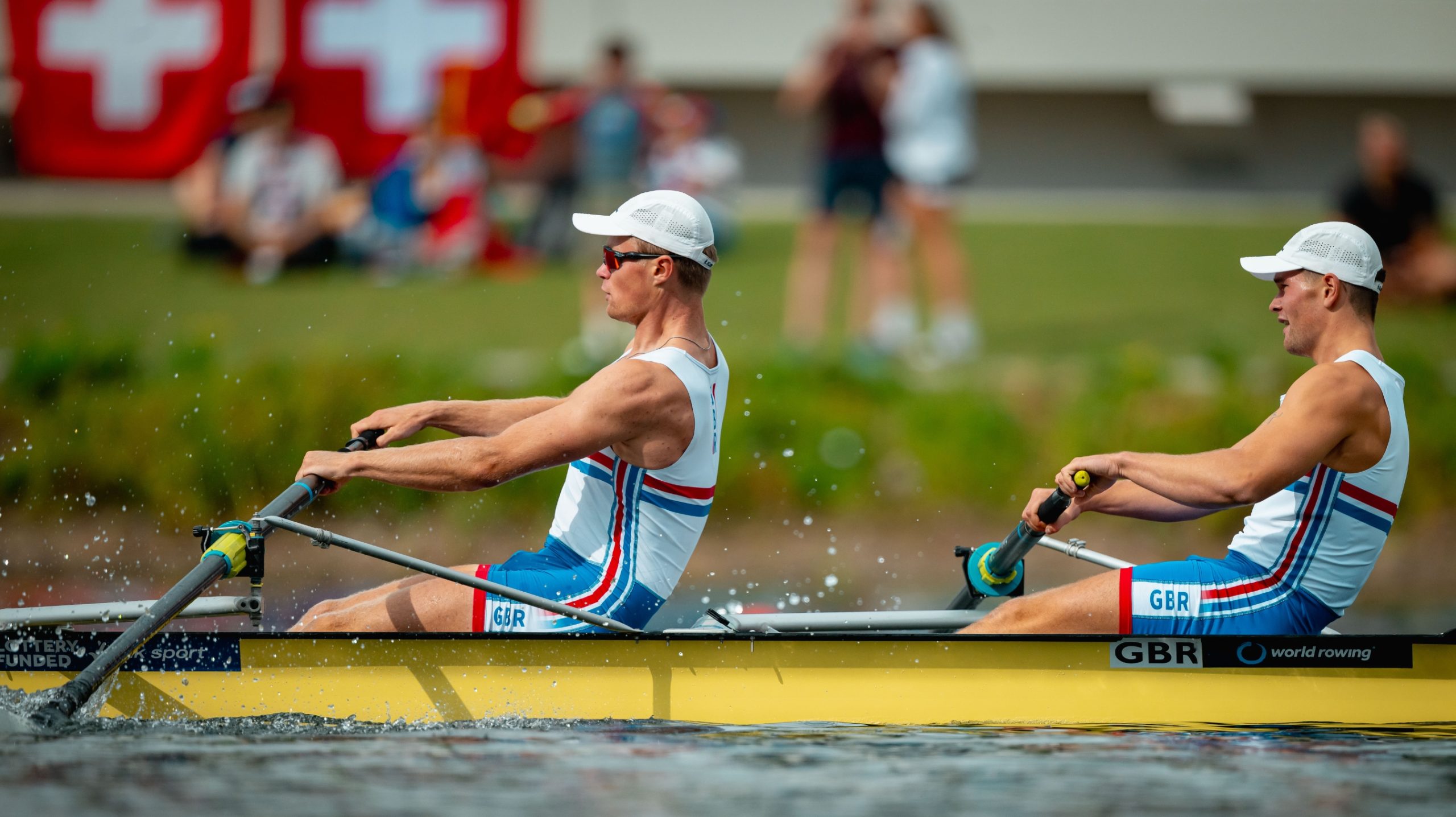 The men's Pair from the side